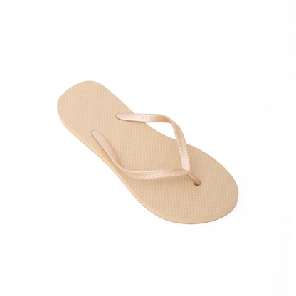 Zori Days Womens Flipflops in Summer Sand