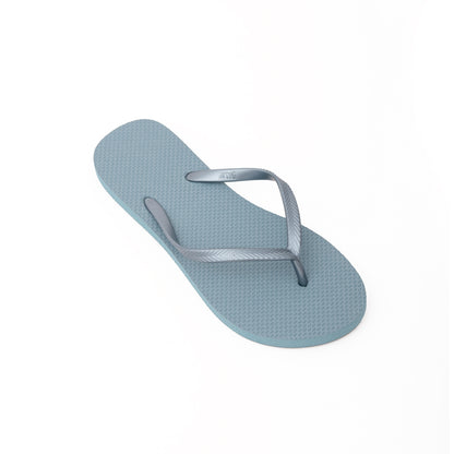 Zori Days Womens Flipflops in Citadel Blue