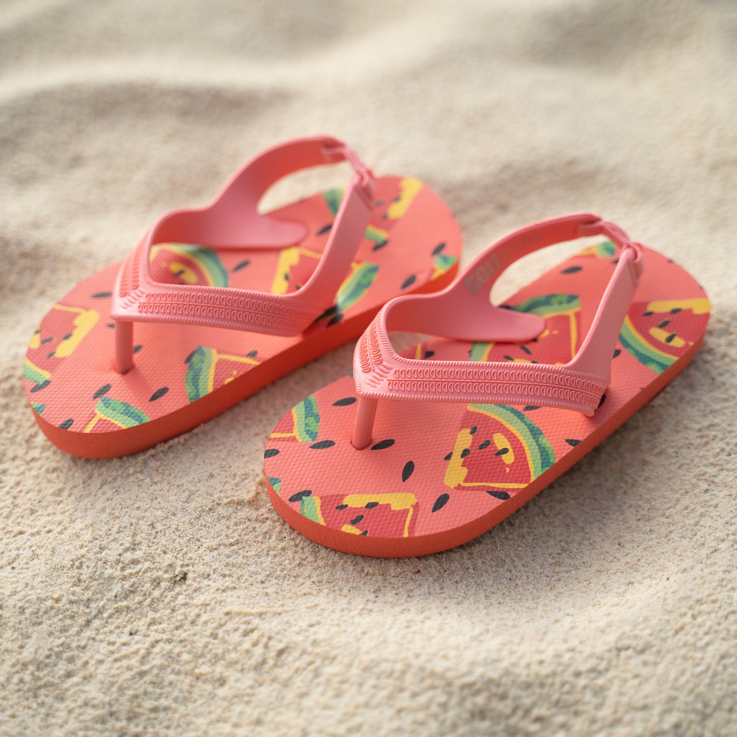 Zori Kids Flip Flops in Watermelon