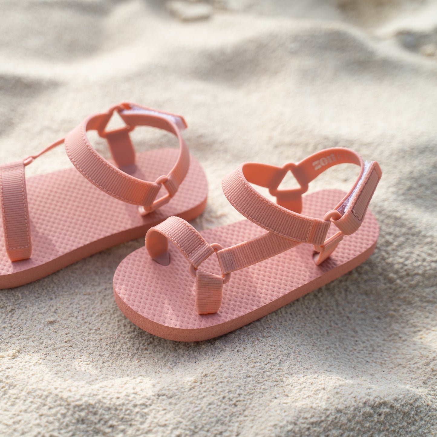 Zori Kids Sandals in Dusty Pink